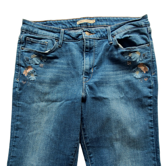Levi Embordered Mid Rise Skinny Jeans Size 33 - Picture 3 of 6